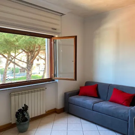 Domus Iuturnae Apartment *